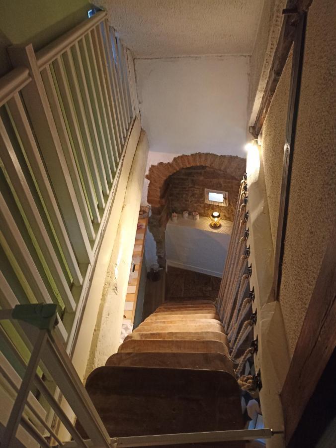 Gite Le 16, Sous Les Tremieres Fleurey-sur-Ouche Exterior foto